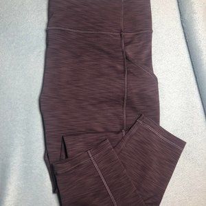 Lululemon Invigorate 25" (Heathered Black Currant)